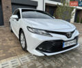 Тойота Камри 2017 в Черновцах на Automoto.ua Белый Тойота Камри, объемом двигателя 2.49 л и пробегом 80 тыс. км за 22900 $, фото 1 на Automoto.ua
