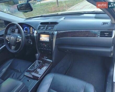 Белый Тойота Камри, объемом двигателя 2.49 л и пробегом 169 тыс. км за 16500 $, фото 17 на Automoto.ua