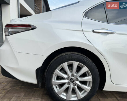 Білий Тойота Камрі, об'ємом двигуна 2.49 л та пробігом 80 тис. км за 21900 $, фото 33 на Automoto.ua