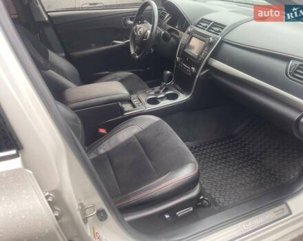 Белый Тойота Камри, объемом двигателя 2.5 л и пробегом 158 тыс. км за 14900 $, фото 28 на Automoto.ua