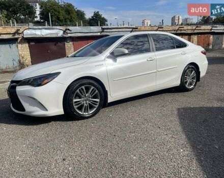 Белый Тойота Камри, объемом двигателя 2.5 л и пробегом 158 тыс. км за 15900 $, фото 6 на Automoto.ua