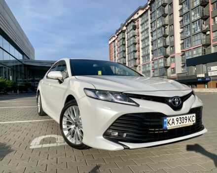 Белый Тойота Камри, объемом двигателя 2.5 л и пробегом 104 тыс. км за 21900 $, фото 5 на Automoto.ua