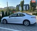 Белый Тойота Камри, объемом двигателя 2.49 л и пробегом 172 тыс. км за 22900 $, фото 1 на Automoto.ua