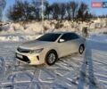Белый Тойота Камри, объемом двигателя 2.49 л и пробегом 110 тыс. км за 19700 $, фото 1 на Automoto.ua