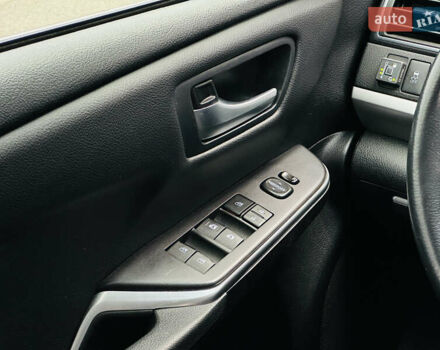 Белый Тойота Камри, объемом двигателя 2.5 л и пробегом 93 тыс. км за 16499 $, фото 27 на Automoto.ua