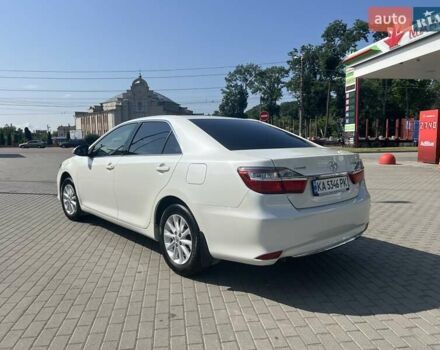 Белый Тойота Камри, объемом двигателя 2.49 л и пробегом 217 тыс. км за 17300 $, фото 6 на Automoto.ua