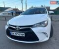 Белый Тойота Камри, объемом двигателя 2.5 л и пробегом 191 тыс. км за 13000 $, фото 2 на Automoto.ua