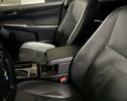 Тойота Камри 2017 в Львове на Automoto.ua Белый Тойота Камри, объемом двигателя 2.49 л и пробегом 148 тыс. км за 19300 $, фото 14 на Automoto.ua