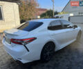 Белый Тойота Камри, объемом двигателя 2.49 л и пробегом 286 тыс. км за 17800 $, фото 2 на Automoto.ua