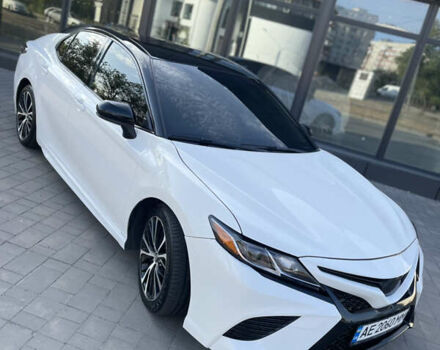 Білий Тойота Камрі, об'ємом двигуна 2.49 л та пробігом 141 тис. км за 19300 $, фото 5 на Automoto.ua