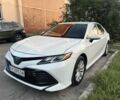 Білий Тойота Камрі, об'ємом двигуна 2.5 л та пробігом 210 тис. км за 18500 $, фото 1 на Automoto.ua