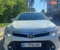 Белый Тойота Камри, объемом двигателя 2.49 л и пробегом 162 тыс. км за 19200 $, фото 1 на Automoto.ua