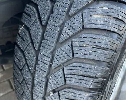 Белый Тойота Камри, объемом двигателя 2.49 л и пробегом 167 тыс. км за 16800 $, фото 9 на Automoto.ua