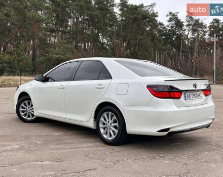 Белый Тойота Камри, объемом двигателя 2.49 л и пробегом 119 тыс. км за 20555 $, фото 43 на Automoto.ua