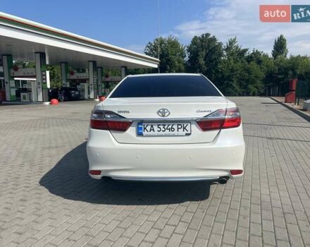 Белый Тойота Камри, объемом двигателя 2.49 л и пробегом 217 тыс. км за 17300 $, фото 8 на Automoto.ua