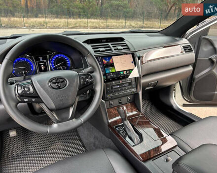 Белый Тойота Камри, объемом двигателя 2.49 л и пробегом 119 тыс. км за 20555 $, фото 16 на Automoto.ua