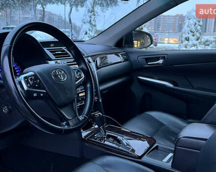 Білий Тойота Камрі, об'ємом двигуна 3.46 л та пробігом 148 тис. км за 20800 $, фото 9 на Automoto.ua