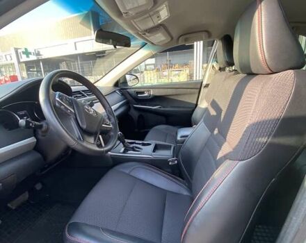 Белый Тойота Камри, объемом двигателя 2.4 л и пробегом 105 тыс. км за 17000 $, фото 6 на Automoto.ua