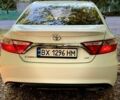 Белый Тойота Камри, объемом двигателя 2.5 л и пробегом 191 тыс. км за 13000 $, фото 16 на Automoto.ua