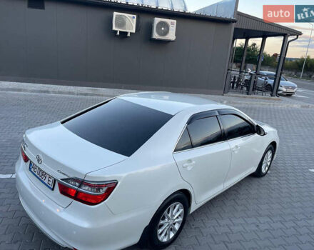 Белый Тойота Камри, объемом двигателя 2.49 л и пробегом 155 тыс. км за 18700 $, фото 4 на Automoto.ua