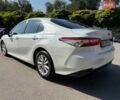 Белый Тойота Камри, объемом двигателя 2.49 л и пробегом 158 тыс. км за 17800 $, фото 10 на Automoto.ua
