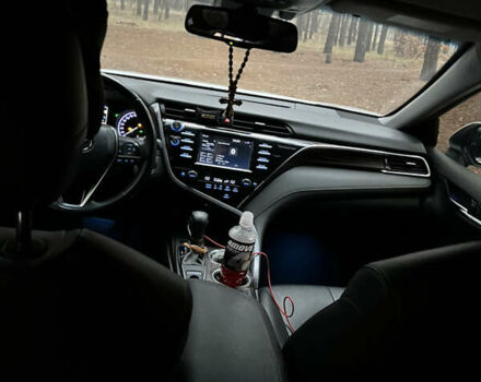 Белый Тойота Камри, объемом двигателя 2.49 л и пробегом 152 тыс. км за 21000 $, фото 23 на Automoto.ua