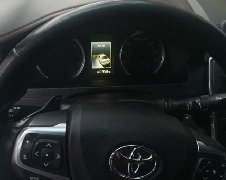 Білий Тойота Камрі, об'ємом двигуна 2.49 л та пробігом 174 тис. км за 15000 $, фото 5 на Automoto.ua