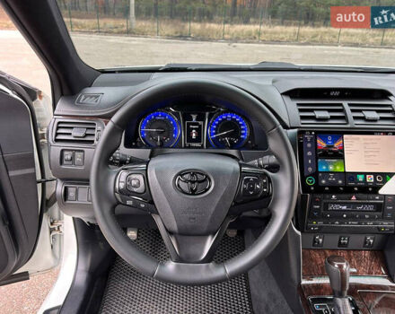 Белый Тойота Камри, объемом двигателя 2.49 л и пробегом 119 тыс. км за 20555 $, фото 17 на Automoto.ua