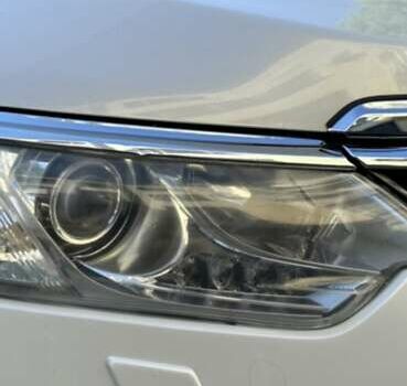 Белый Тойота Камри, объемом двигателя 2.49 л и пробегом 143 тыс. км за 20000 $, фото 34 на Automoto.ua