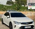 Білий Тойота Камрі, об'ємом двигуна 2.49 л та пробігом 167 тис. км за 17700 $, фото 1 на Automoto.ua