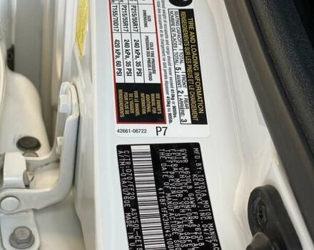 Белый Тойота Камри, объемом двигателя 2.4 л и пробегом 105 тыс. км за 17000 $, фото 9 на Automoto.ua