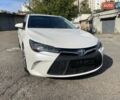 Белый Тойота Камри, объемом двигателя 2.5 л и пробегом 158 тыс. км за 15900 $, фото 17 на Automoto.ua