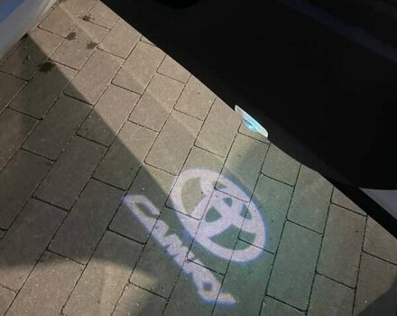 Белый Тойота Камри, объемом двигателя 2.49 л и пробегом 150 тыс. км за 21000 $, фото 28 на Automoto.ua