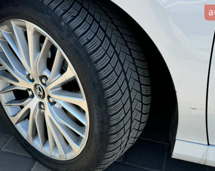 Білий Тойота Камрі, об'ємом двигуна 2.5 л та пробігом 115 тис. км за 23499 $, фото 9 на Automoto.ua