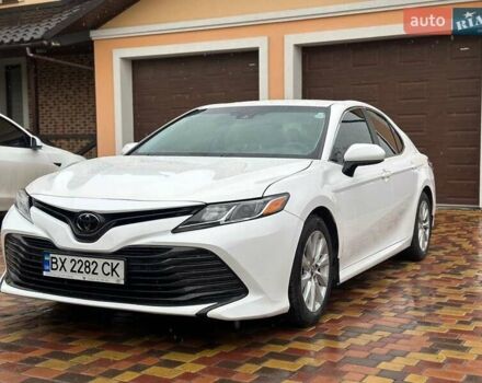 Білий Тойота Камрі, об'ємом двигуна 2.49 л та пробігом 110 тис. км за 20200 $, фото 4 на Automoto.ua