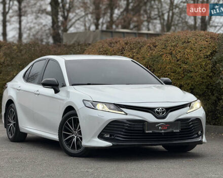 Білий Тойота Камрі, об'ємом двигуна 2.49 л та пробігом 158 тис. км за 22777 $, фото 2 на Automoto.ua