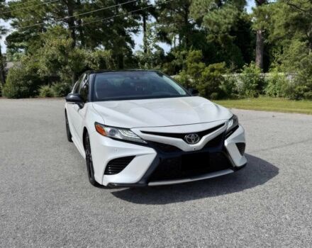 Білий Тойота Камрі, об'ємом двигуна 2.5 л та пробігом 46 тис. км за 8500 $, фото 1 на Automoto.ua