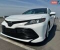 Белый Тойота Камри, объемом двигателя 2.49 л и пробегом 180 тыс. км за 14999 $, фото 1 на Automoto.ua