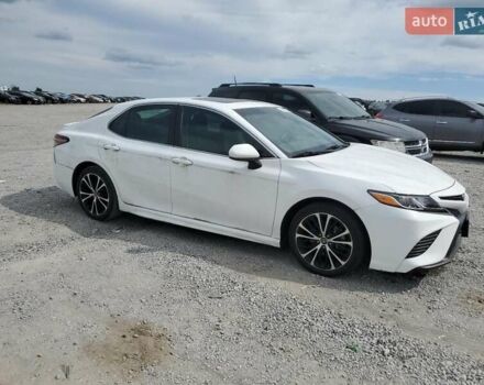 Білий Тойота Камрі, об'ємом двигуна 2.49 л та пробігом 77 тис. км за 6000 $, фото 1 на Automoto.ua