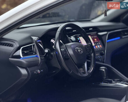 Білий Тойота Камрі, об'ємом двигуна 2.49 л та пробігом 158 тис. км за 22777 $, фото 54 на Automoto.ua