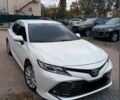 Белый Тойота Камри, объемом двигателя 2.5 л и пробегом 154 тыс. км за 21500 $, фото 1 на Automoto.ua