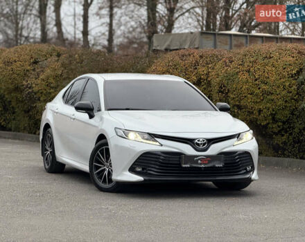 Білий Тойота Камрі, об'ємом двигуна 2.49 л та пробігом 158 тис. км за 22777 $, фото 5 на Automoto.ua