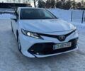 Белый Тойота Камри, объемом двигателя 2.5 л и пробегом 47 тыс. км за 18500 $, фото 1 на Automoto.ua