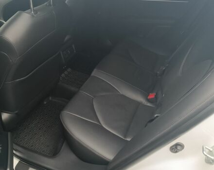 Белый Тойота Камри, объемом двигателя 2.5 л и пробегом 154 тыс. км за 21500 $, фото 4 на Automoto.ua