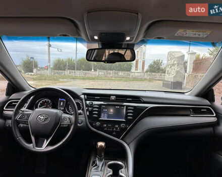 Білий Тойота Камрі, об'ємом двигуна 2.49 л та пробігом 160 тис. км за 23400 $, фото 17 на Automoto.ua