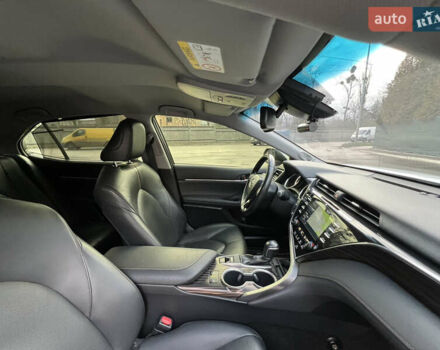 Белый Тойота Камри, объемом двигателя 2.49 л и пробегом 94 тыс. км за 25000 $, фото 17 на Automoto.ua