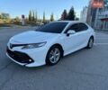 Белый Тойота Камри, объемом двигателя 2.5 л и пробегом 127 тыс. км за 18500 $, фото 1 на Automoto.ua