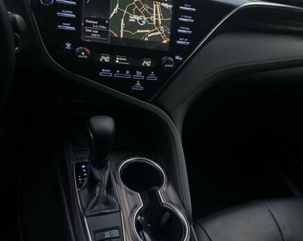 Белый Тойота Камри, объемом двигателя 2.49 л и пробегом 125 тыс. км за 25500 $, фото 9 на Automoto.ua