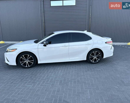 Білий Тойота Камрі, об'ємом двигуна 2.49 л та пробігом 127 тис. км за 22900 $, фото 10 на Automoto.ua