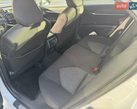 Белый Тойота Камри, объемом двигателя 2.49 л и пробегом 137 тыс. км за 21950 $, фото 24 на Automoto.ua